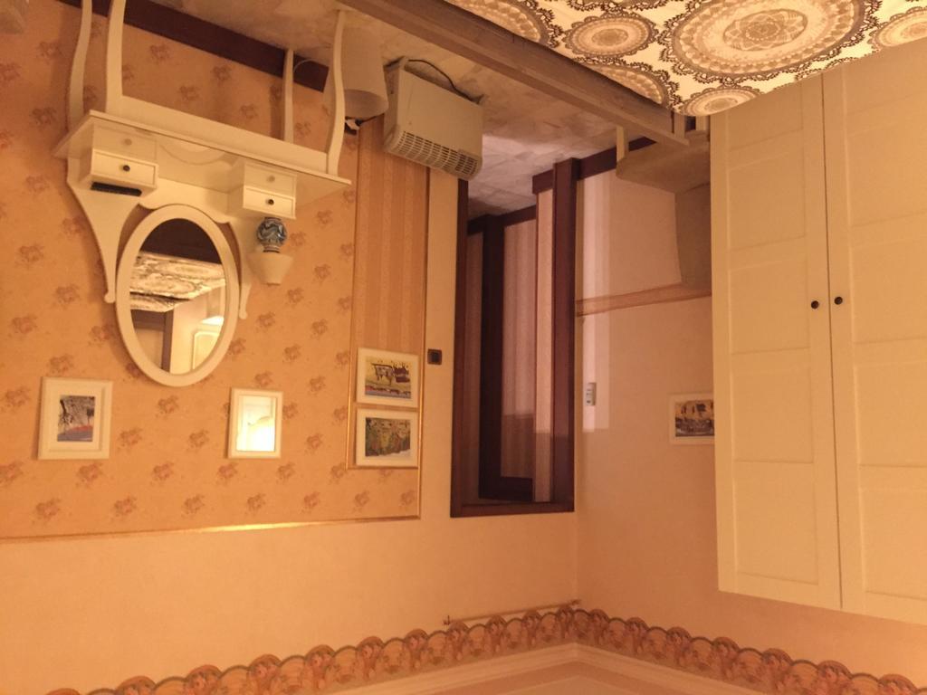 B&B Il Bagolaro Dell'Etna Sant'Agata Li Battiati Rom bilde